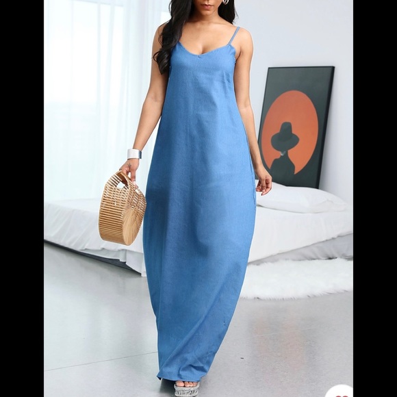 Dresses & Skirts - spaghetti strap loose denim maxi